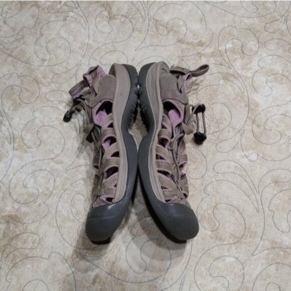 Keen Beige Whisper Closed Toe Sandals 8.5 - Picture 4 of 9